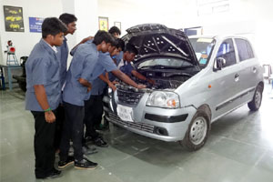 Automobile Engine Lab